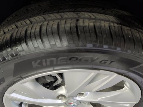 Certified 2024 Buick Encore GX Preferred image 11