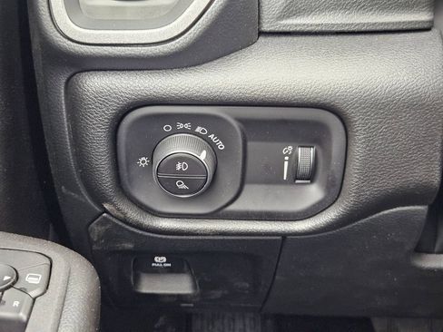 New 2026 RAM 1500 Warlock AWD/4WD image 18