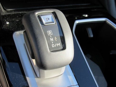 New 2025 Mitsubishi Outlander SE image 20