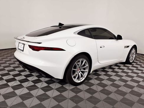 Used 2021 Jaguar F-TYPE Coupe image 4