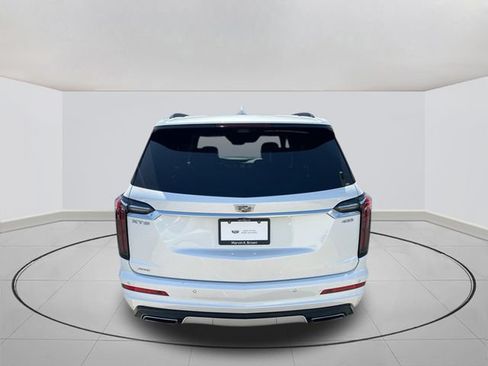 Certified 2023 Cadillac XT6 Sport w/ Technology Package AWD/4WD image 13