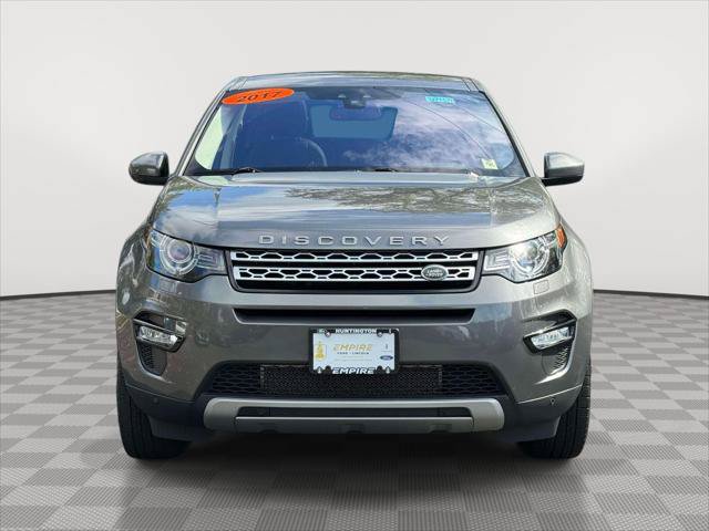 Used 2017 Land Rover Discovery Sport HSE AWD/4WD image 2