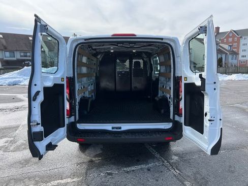 Used 2024 Ford Transit 250 Low Roof w/ Exterior Upgrade Package image 25