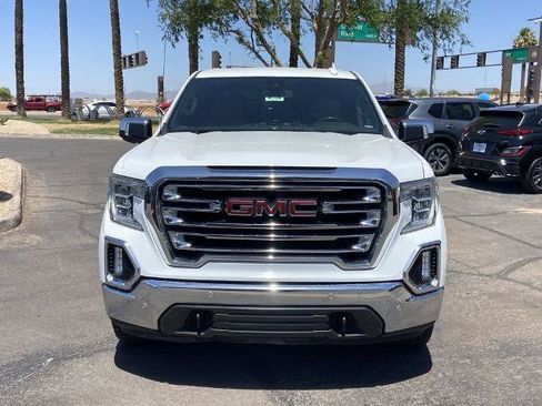 Used 2019 GMC Sierra 1500 SLT w/ SLT Premium Plus Package AWD/4WD image 3