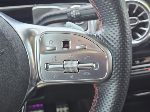 Certified 2023 Mercedes-Benz GLB 250 image 21