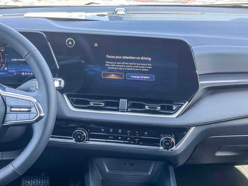 New 2026 Chevrolet Equinox LT w/ Midnight Edition image 12