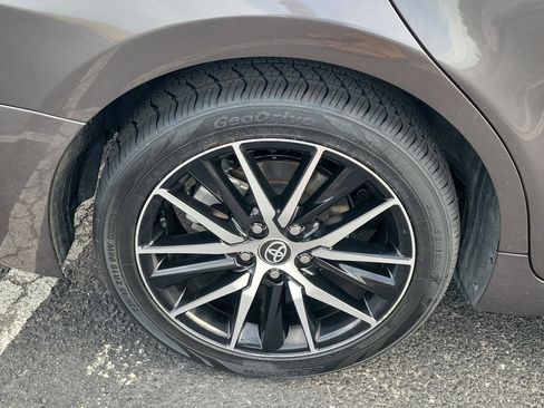 Certified 2024 Toyota Camry SE FWD image 10