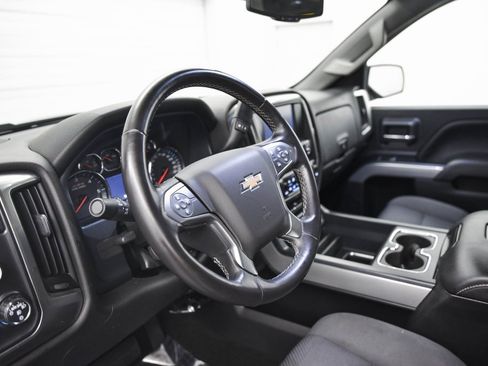 Used 2018 Chevrolet Silverado 1500 LT w/ All Star Edition image 14