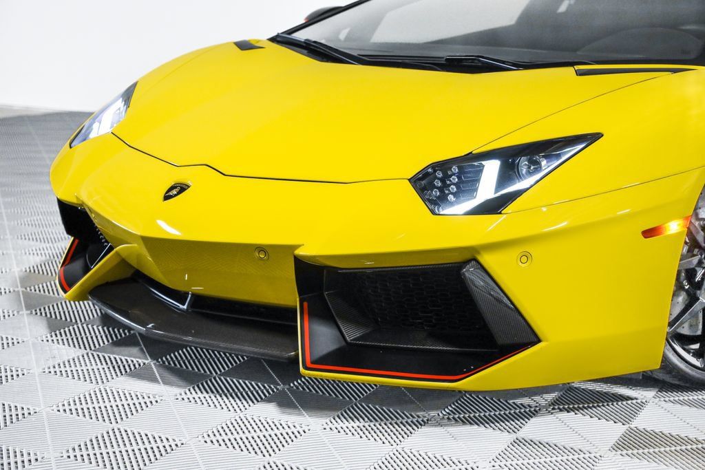 Used 2016 Lamborghini Aventador LP 700-4 AWD/4WD image 11