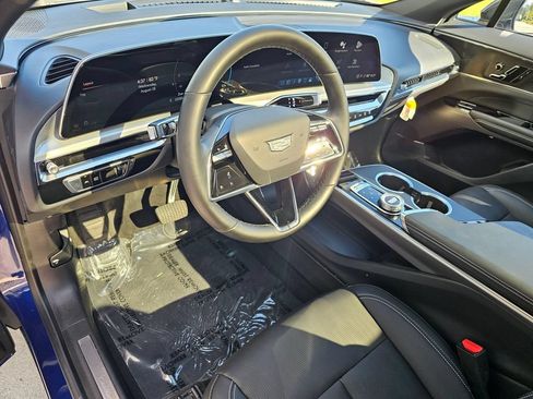 Certified 2024 Cadillac Lyriq Sport w/ LPO, Floor Liner Package AWD/4WD image 19
