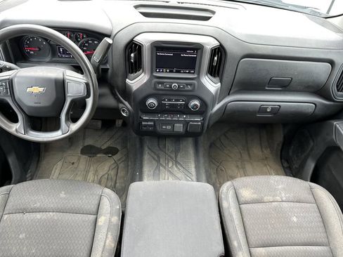 Used 2024 Chevrolet Silverado 2500 Custom w/ Custom Convenience Package AWD/4WD image 18