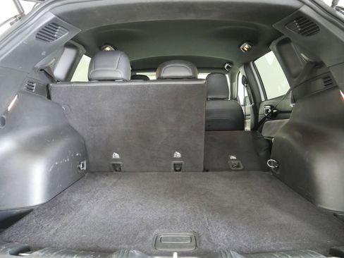 Used 2025 Jeep Compass Limited image 25