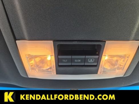 Used 2017 Ford Explorer Sport AWD/4WD image 19