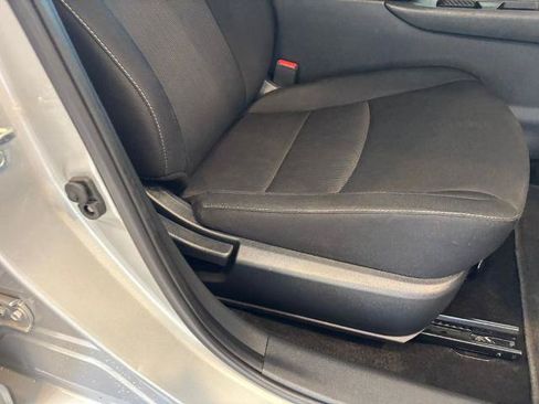 Certified 2023 Nissan Sentra SV FWD image 23