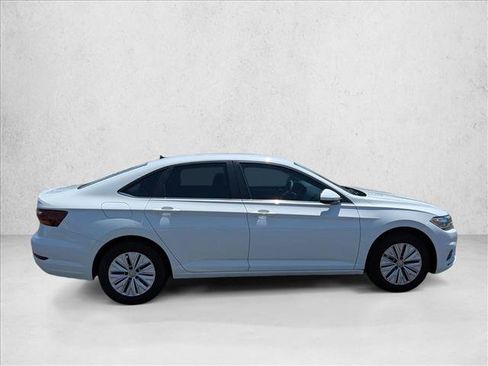Used 2019 Volkswagen Jetta S w/ Driver Assistance Package FWD image 4