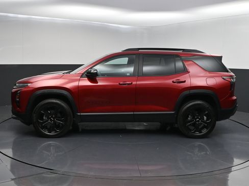 Used 2025 Chevrolet Equinox LT w/ Midnight Edition FWD image 4