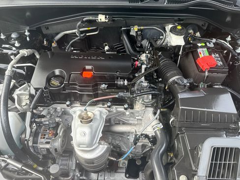 Certified 2024 Honda HR-V LX image 34