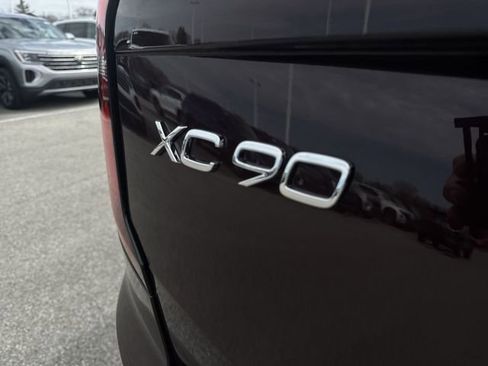 New 2026 Volvo XC90 B5 Plus AWD/4WD image 32