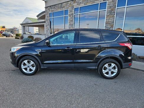 Used 2014 Ford Escape SE image 2