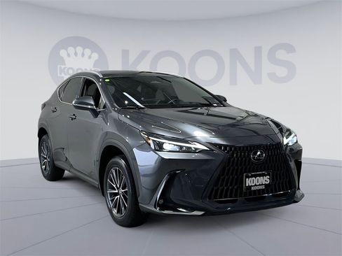 Used 2023 Lexus NX 350 AWD w/ Premium Package image 18