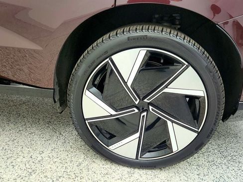 Used 2025 Volvo EX90 Ultra image 9