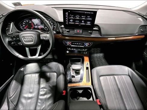 Used 2023 Audi Q5 2.0T Premium w/ Convenience Package AWD/4WD image 7