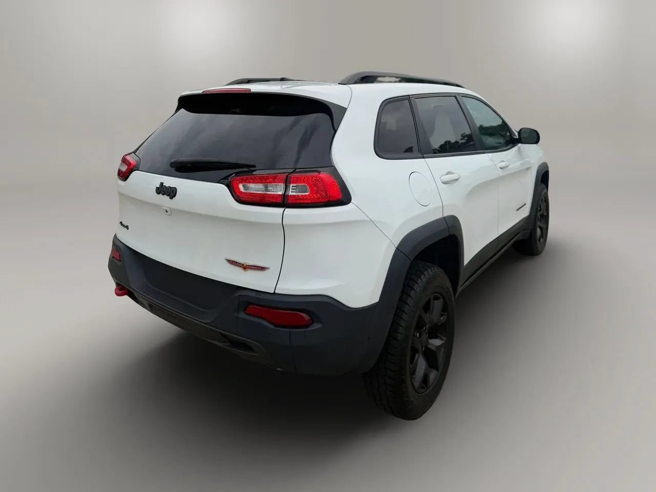 Used 2017 Jeep Cherokee Trailhawk w/ Comfort/Convenience Group AWD/4WD image 7