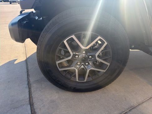 Used 2024 Jeep Wrangler Sahara w/ Technology Group image 8