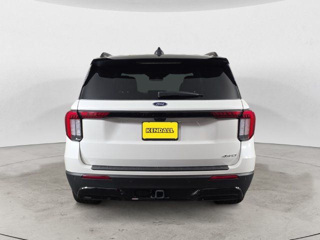 Used 2026 Ford Explorer ST-Line w/ ST-Line Street Pack AWD/4WD image 6