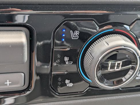 New 2024 Chevrolet Silverado 3500 High Country w/ High Country Premium Package image 16