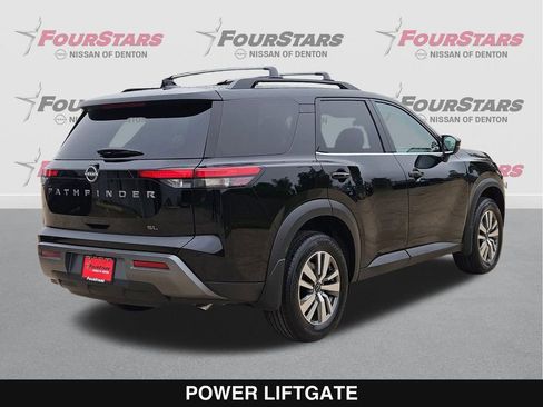 New 2026 Nissan Pathfinder SL FWD image 4