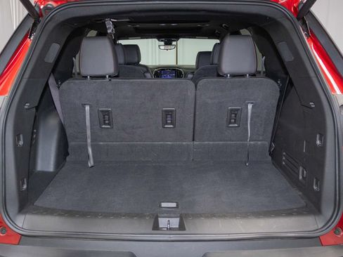 Used 2023 Chevrolet Traverse RS AWD/4WD image 13