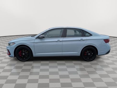 Used 2026 Volkswagen Jetta GLI Autobahn FWD image 2