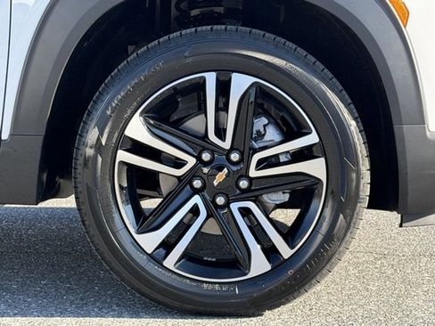New 2026 Chevrolet TrailBlazer LT w/ Convenience Package image 17
