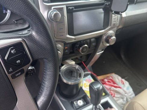 Used 2019 Toyota 4Runner SR5 Premium RWD image 11