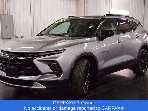 Used 2023 Chevrolet Blazer LT w/ Convenience Package AWD/4WD image 3