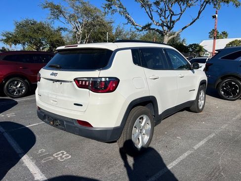 Used 2021 Jeep Compass Latitude w/ Trailer Tow Group image 7