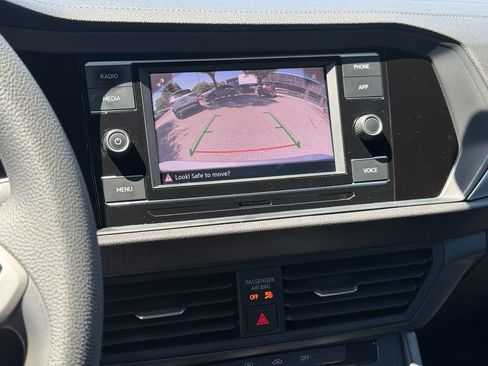 Used 2023 Volkswagen Jetta Sport FWD image 19