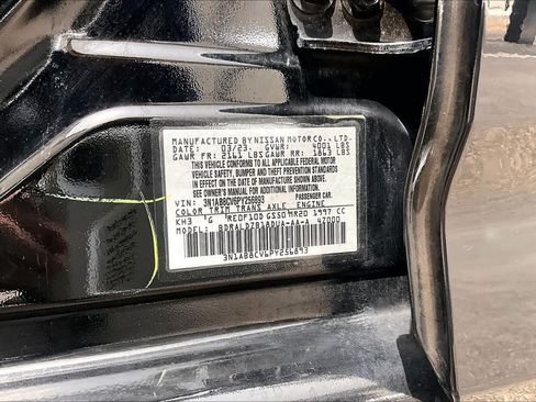 Certified 2023 Nissan Sentra SV FWD image 33