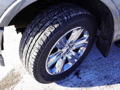 Used 2019 Ford F150 Lariat w/ Equipment Group 502A Luxury image 13