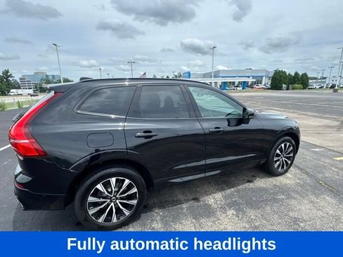 Used 2023 Volvo XC60 B5 Plus AWD/4WD image 6