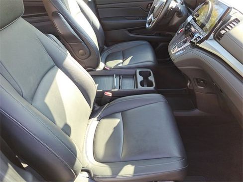 Used 2024 Honda Odyssey EX-L image 25