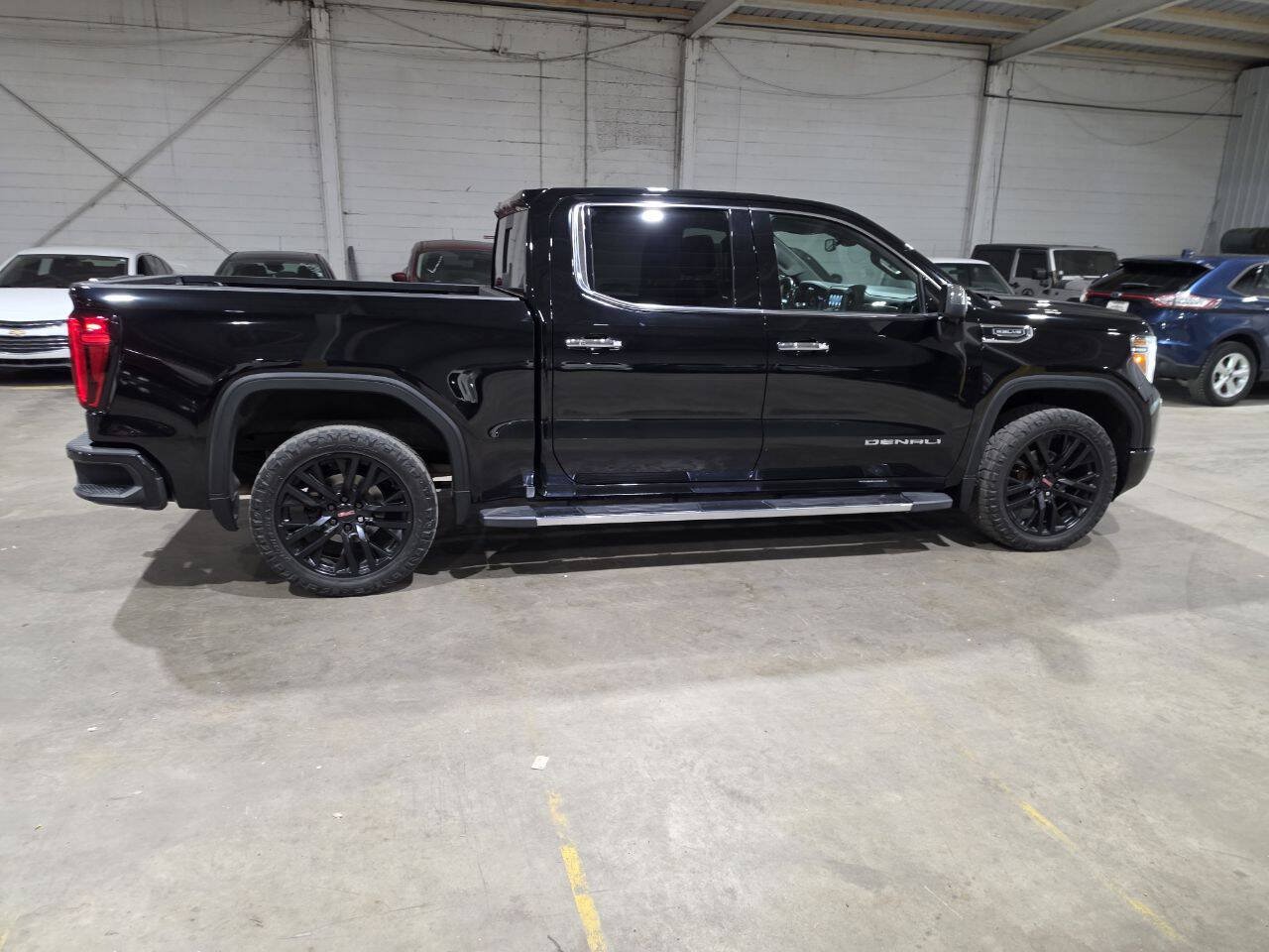 Used 2019 GMC Sierra 1500 Denali w/ Driver Alert Package II AWD/4WD image 16