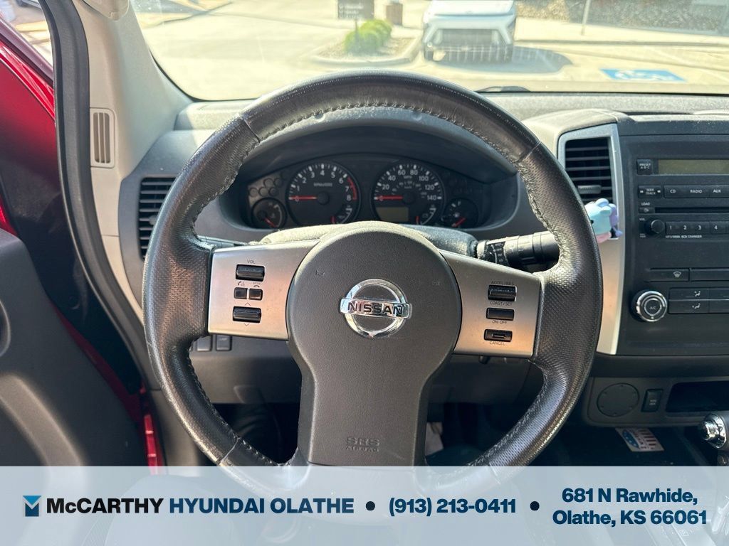 Used 2011 Nissan Frontier SV w/ SV Premium Utility Pkg RWD image 3