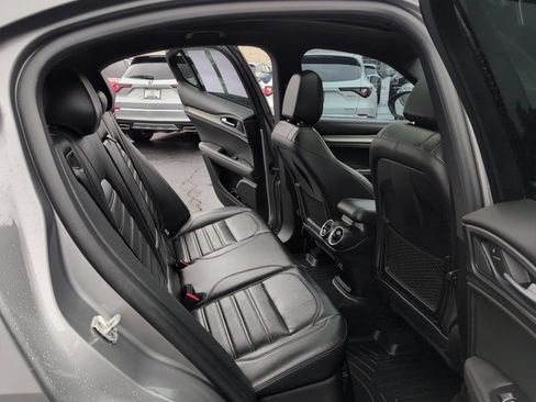 Used 2018 Alfa Romeo Stelvio Ti Sport AWD/4WD image 53
