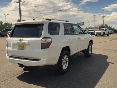 Used 2024 Toyota 4Runner SR5 Premium w/ Moonroof Package AWD/4WD image 8