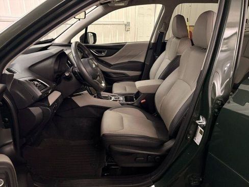 Used 2024 Subaru Forester Limited AWD/4WD image 5