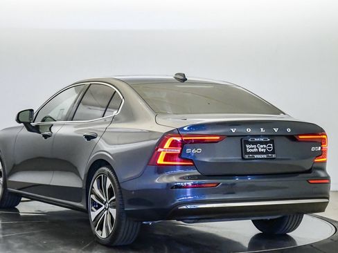 Certified 2023 Volvo S60 B5 Ultimate w/ Climate Package FWD image 2