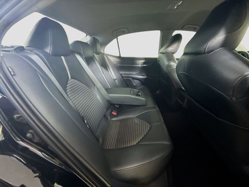 Used 2020 Toyota Camry SE image 26