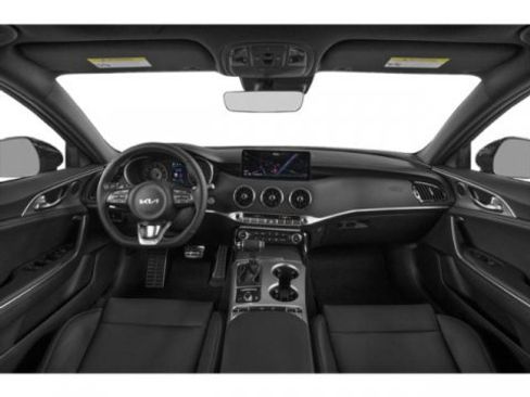 Used 2022 Kia Stinger GT1 image 11
